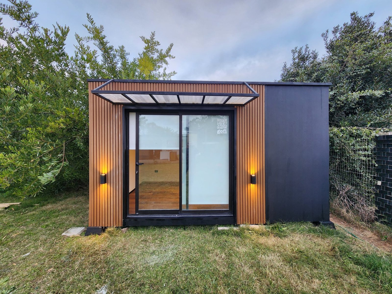 Gofi Chill 5 x 3 con baño completo, frente