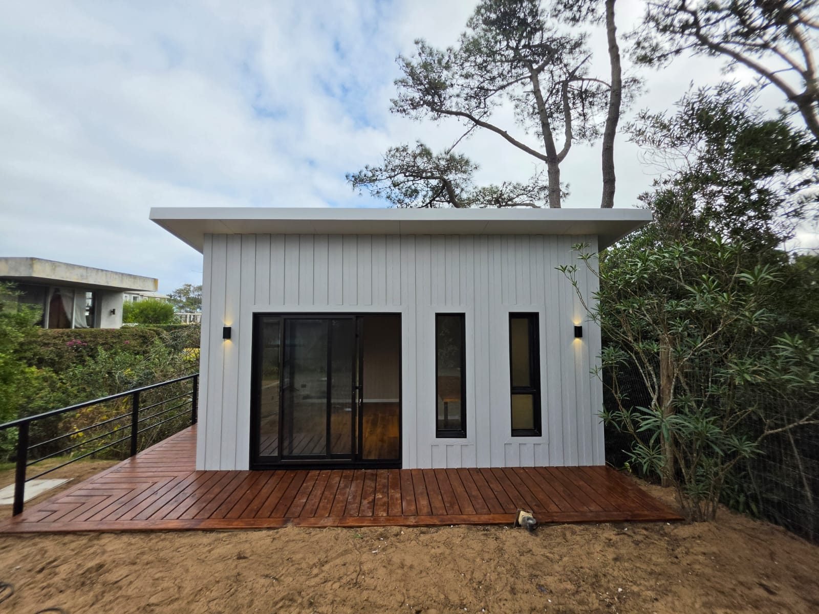 Gofi Plus 24 m2 con baño completo en el bosque