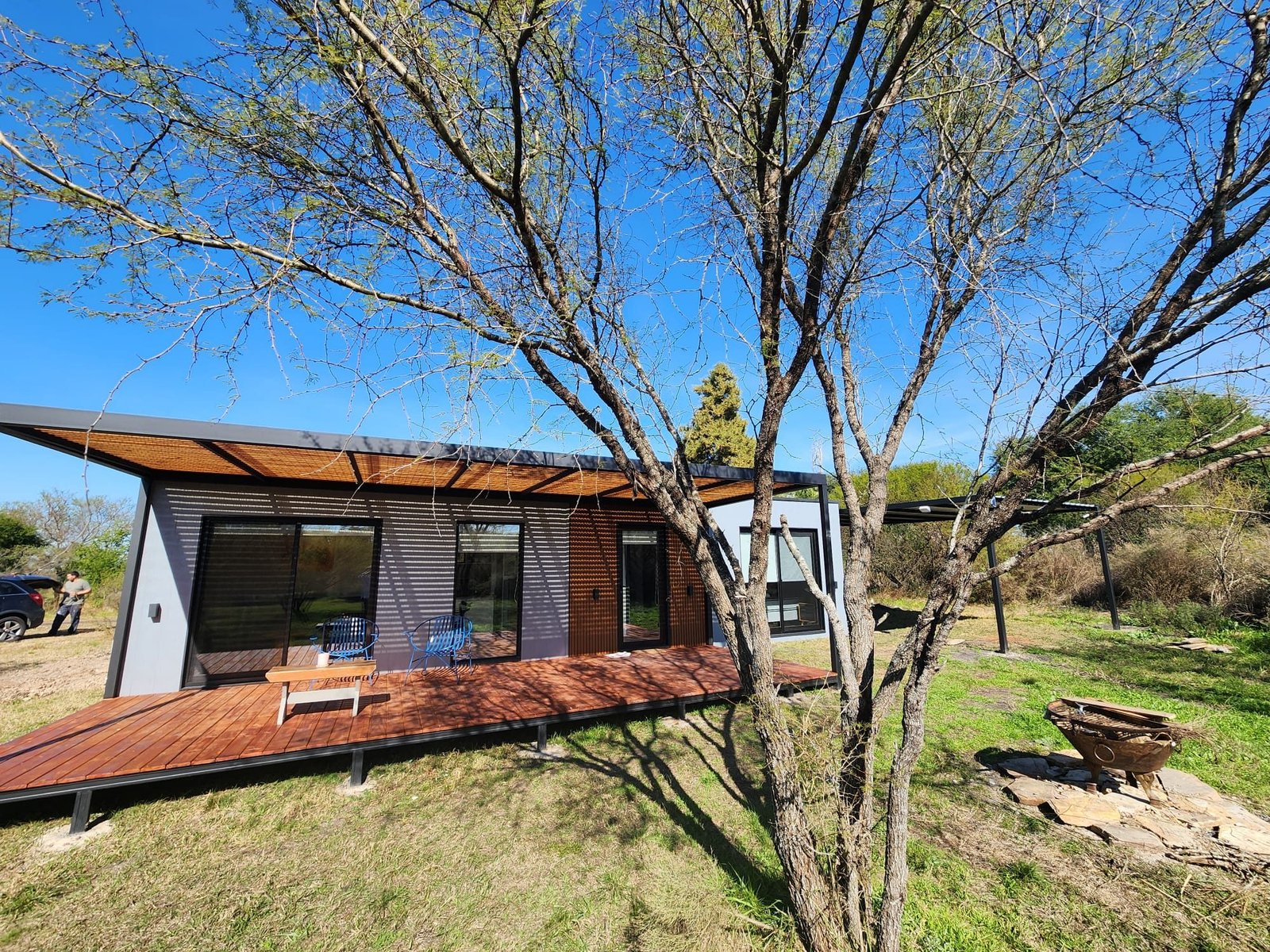 Gofi Residence 34 m2 con deck y pérgola